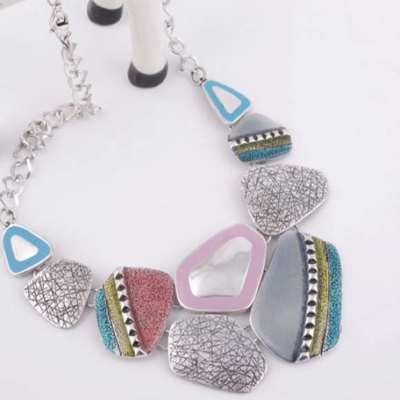 Boho Stone Metal Chain Statement Necklace - Picture 4 of 4